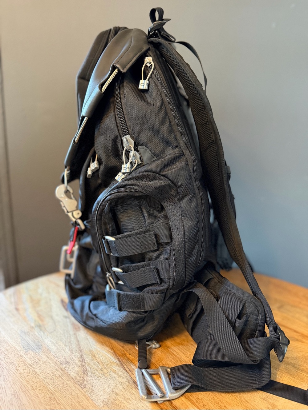 Oakley Black Tactical Backpack with Silver Hardware - Picture 2 of 14